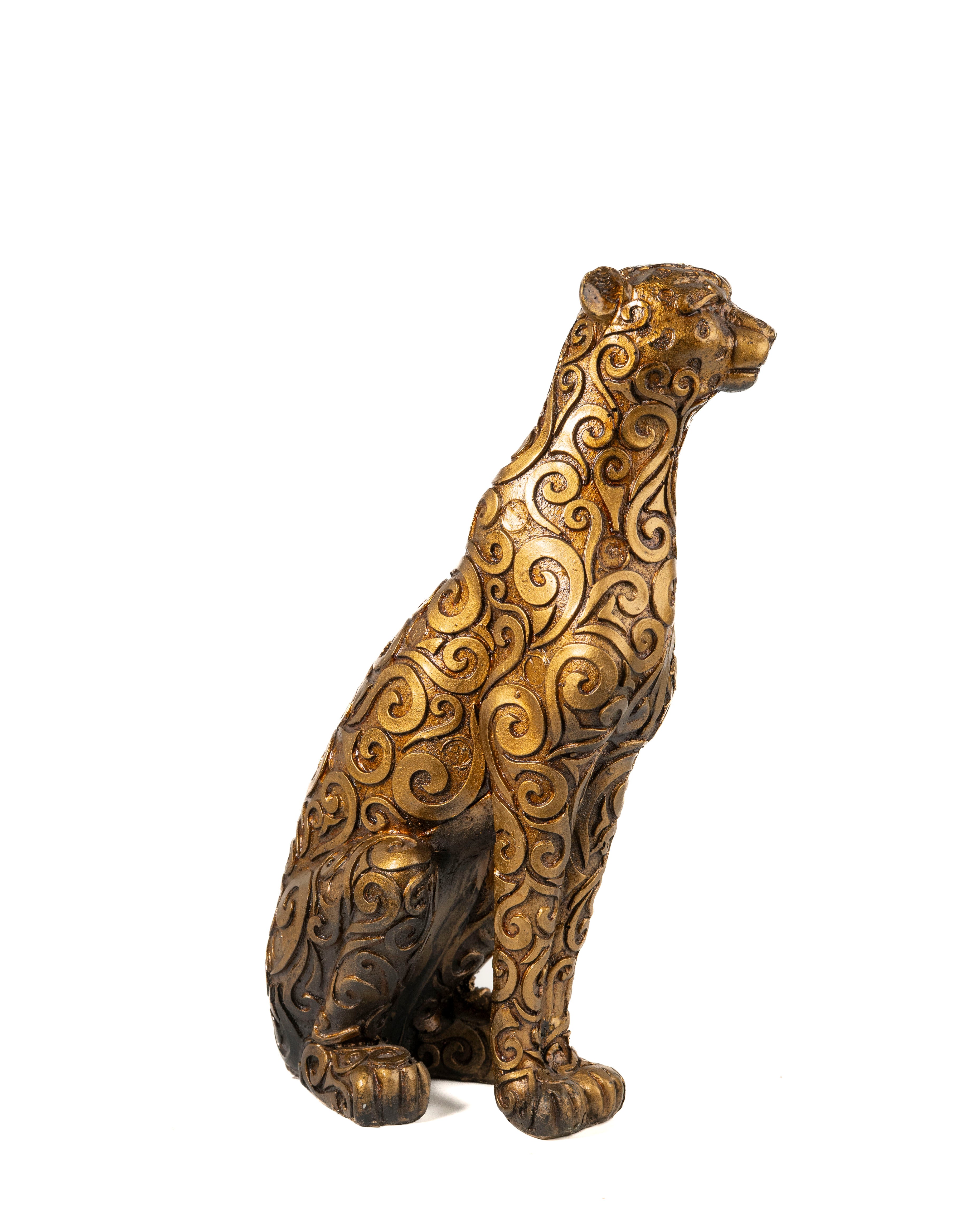 Artistically Detailed Jaguar Sculpture