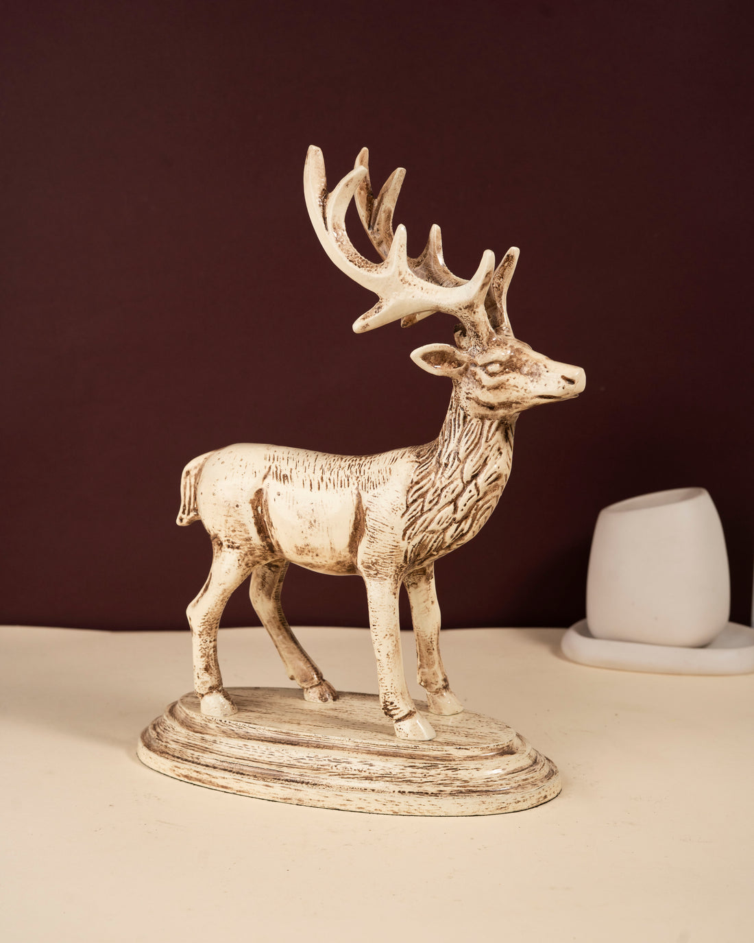 Glossy FInished Deer - MMM DEER STONE